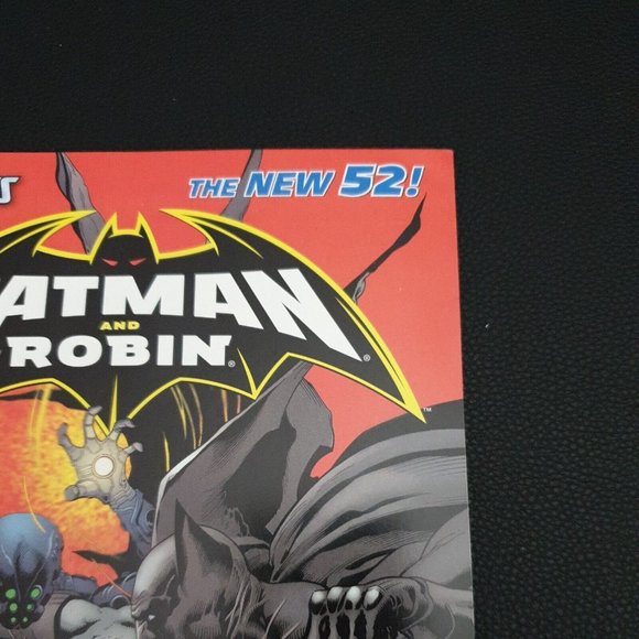 DC Comics The New 52 Comics 3 Batman and Robin Tomasi Gleason Gray Jan 2012 - Picture 3 of 10